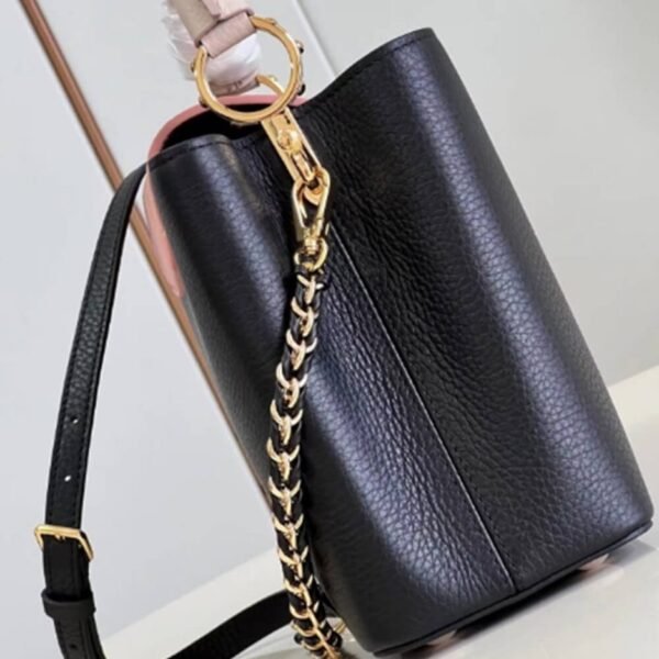 Louis Vuitton Capucines Small Bag